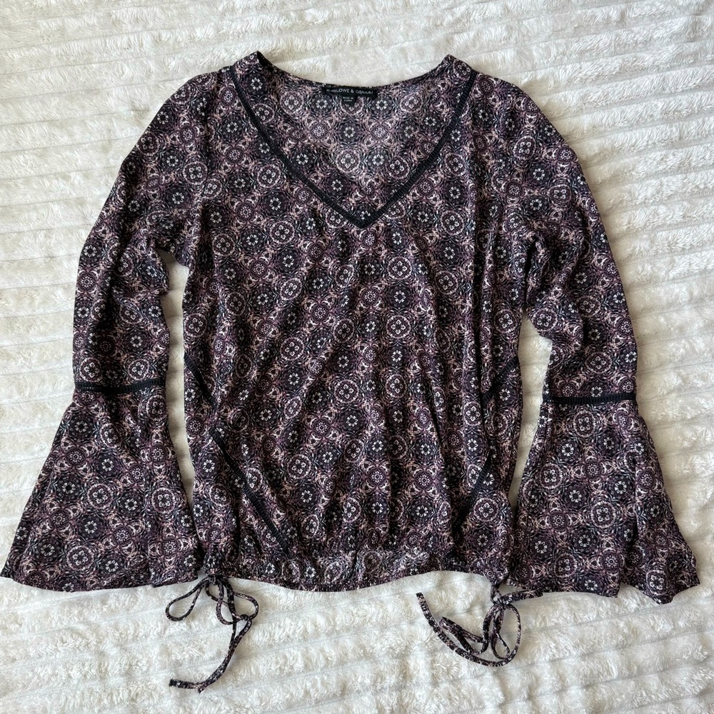 Harlowe & Graham Bell Sleeve V Neck Blouse